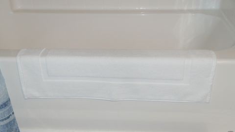 WPH Clean Bath Mat with Antimicrobial Technology