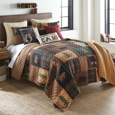 Brown Bear Cabin Quilt