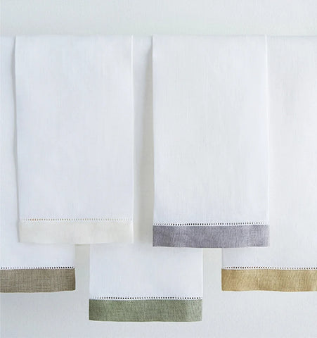 Filo Fingertip Towels by Sferra